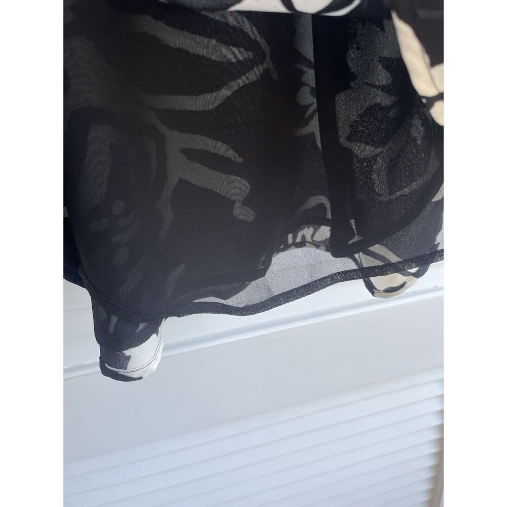 LOFT Black White Floral Sleeveless Blouse Small Layered Chiffon Tank Top - Picture 2 of 9